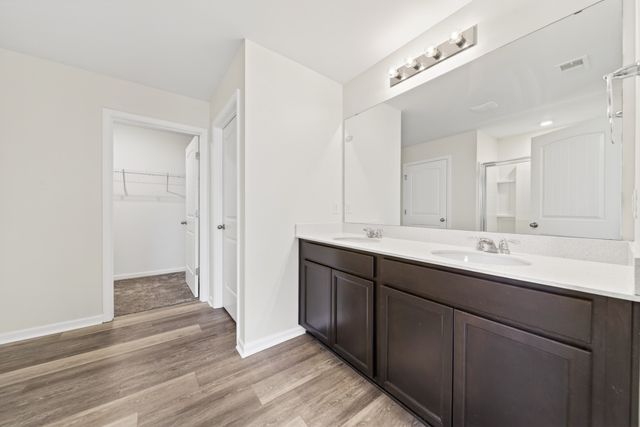 537 Spangler Ln, Ashland City, TN 37015