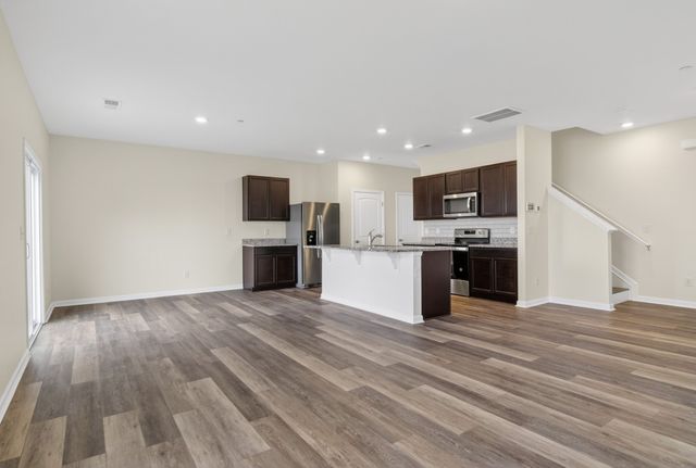 537 Spangler Ln, Ashland City, TN 37015