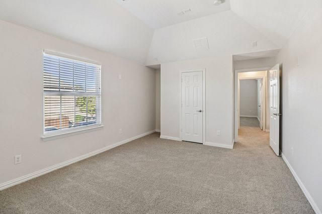 6700 Edwards Road, Denton, TX 76208