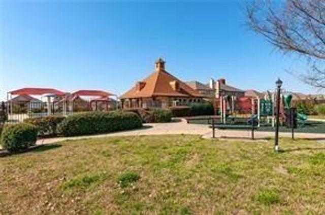 1212 Amazon Drive, Fort Worth, TX 76247