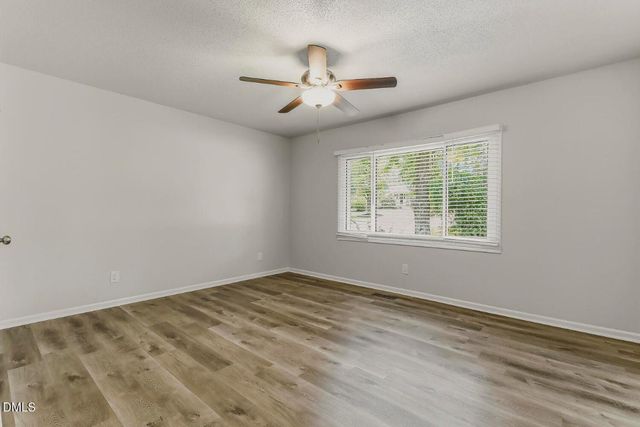 102 Oaklake Court, Fuquay Varina, NC 27526