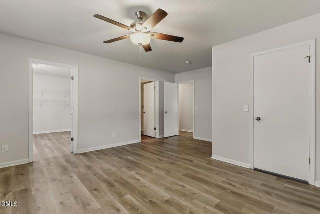 102 Oaklake Court, Fuquay Varina, NC 27526