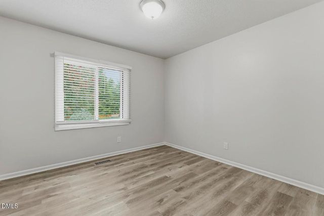 102 Oaklake Court, Fuquay Varina, NC 27526