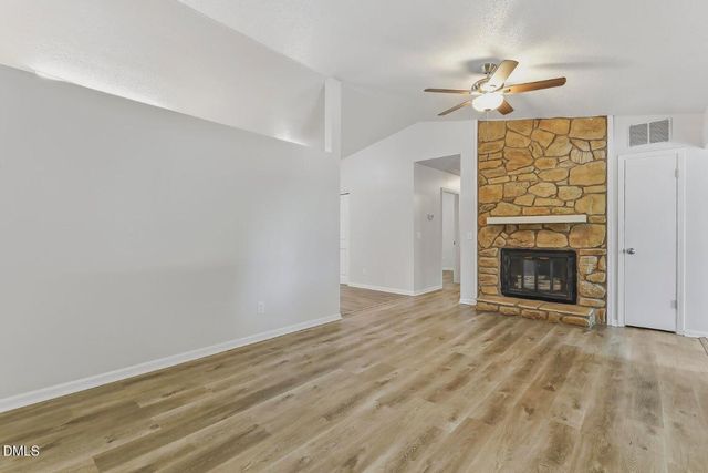 102 Oaklake Court, Fuquay Varina, NC 27526