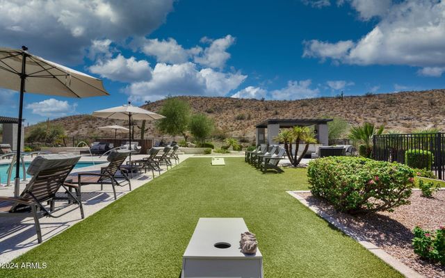 3625 E RAY Road 2, Phoenix, AZ 85044