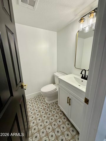 5757 E FOX Street, Mesa, AZ 85205