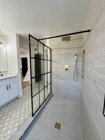 5757 E FOX Street, Mesa, AZ 85205