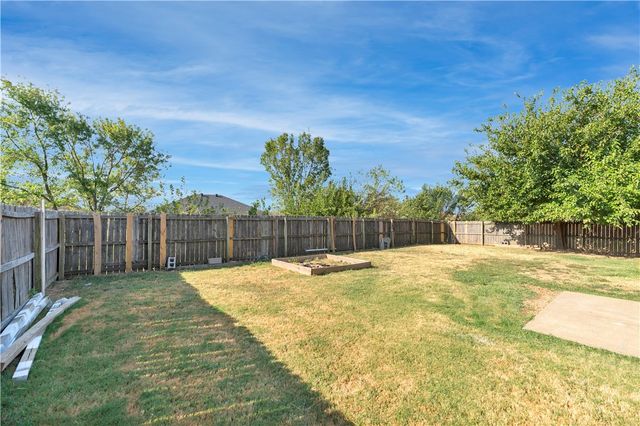 1141 Morgan Haley Lane, Springdale, AR 72764