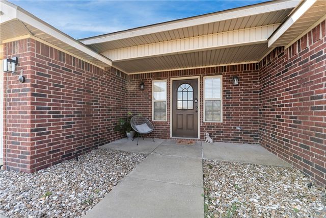 1141 Morgan Haley Lane, Springdale, AR 72764