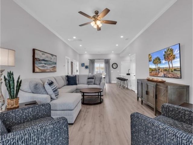 326 46th Ave. N, North Myrtle Beach, SC 29582