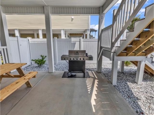 326 46th Ave. N, North Myrtle Beach, SC 29582