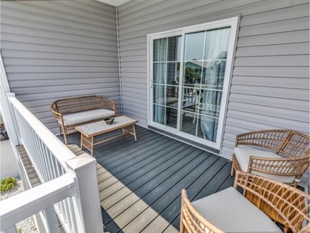 326 46th Ave. N, North Myrtle Beach, SC 29582