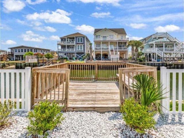 326 46th Ave. N, North Myrtle Beach, SC 29582