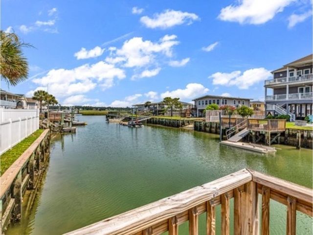 326 46th Ave. N, North Myrtle Beach, SC 29582