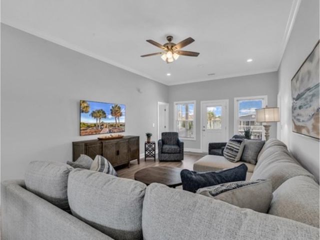 326 46th Ave. N, North Myrtle Beach, SC 29582