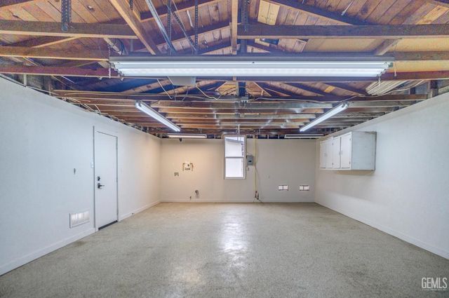 3003 Buena Vista Street, Bakersfield, CA 93304