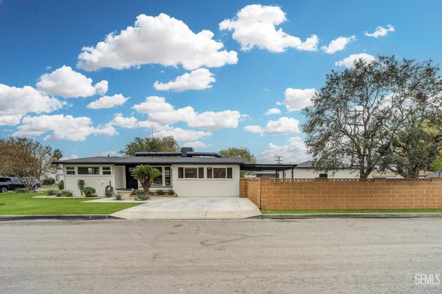 3003 Buena Vista Street, Bakersfield, CA 93304