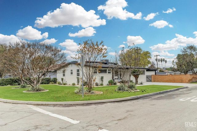 3003 Buena Vista Street, Bakersfield, CA 93304