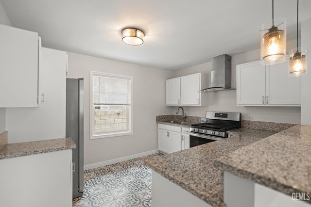 3003 Buena Vista Street, Bakersfield, CA 93304