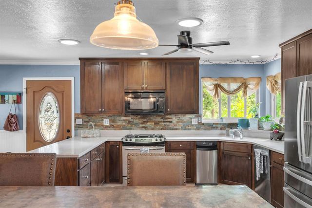 26255 State Highway 88, Pioneer, CA 95666