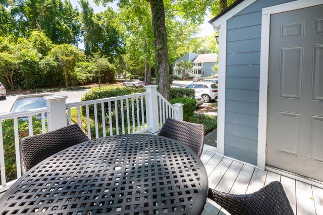 1717 Greystone Apt 14, Mount Pleasant, SC 29464