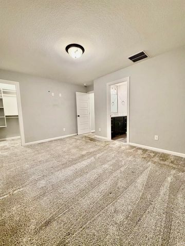 14259 Ascari Cove, Fort Wayne, IN 46818