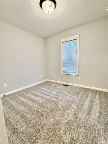 14259 Ascari Cove, Fort Wayne, IN 46818