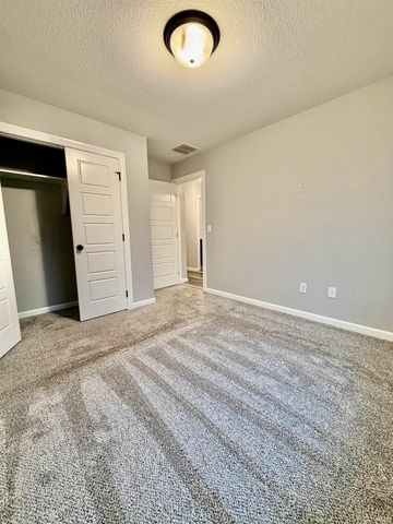 14259 Ascari Cove, Fort Wayne, IN 46818