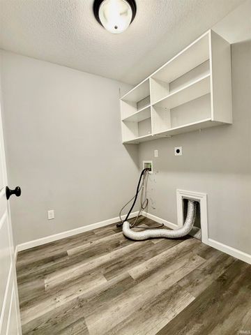 14259 Ascari Cove, Fort Wayne, IN 46818