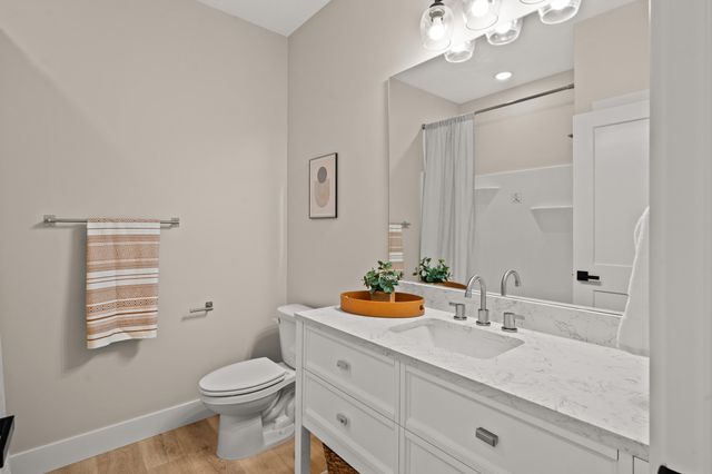 414 SUGARBERRY DR, Columbia, MO 65201