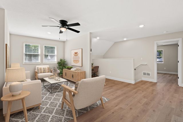 414 SUGARBERRY DR, Columbia, MO 65201