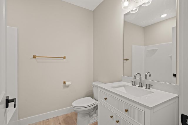 414 SUGARBERRY DR, Columbia, MO 65201