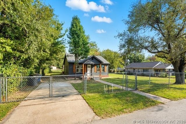 2415 E 29th Street North, Tulsa, OK 74110