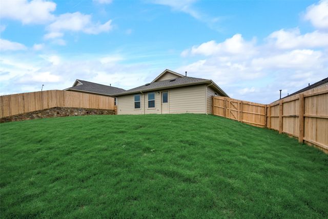 8445 Fawn Creek Drive, Fort Worth, TX 76123