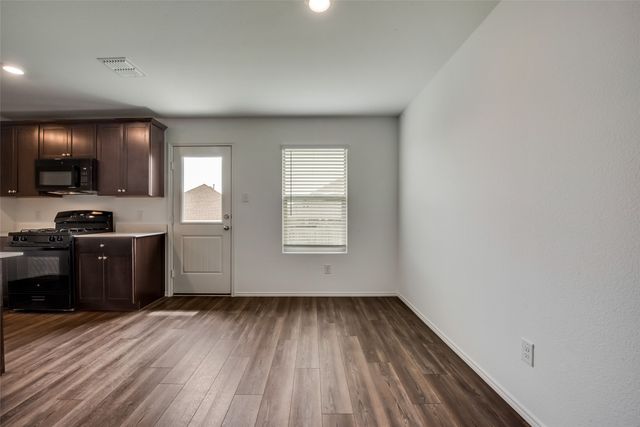8445 Fawn Creek Drive, Fort Worth, TX 76123