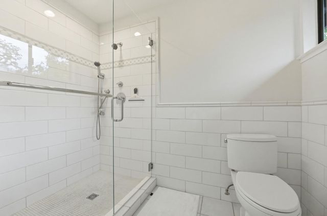 1135 Emerson Street, Palo Alto, CA 94301