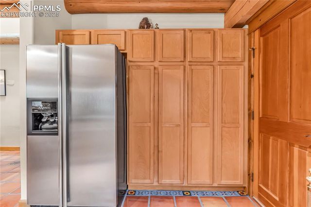 6 Aberdeen Bluff, Pueblo, CO 81004