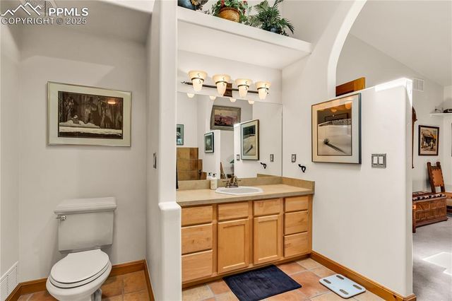 6 Aberdeen Bluff, Pueblo, CO 81004