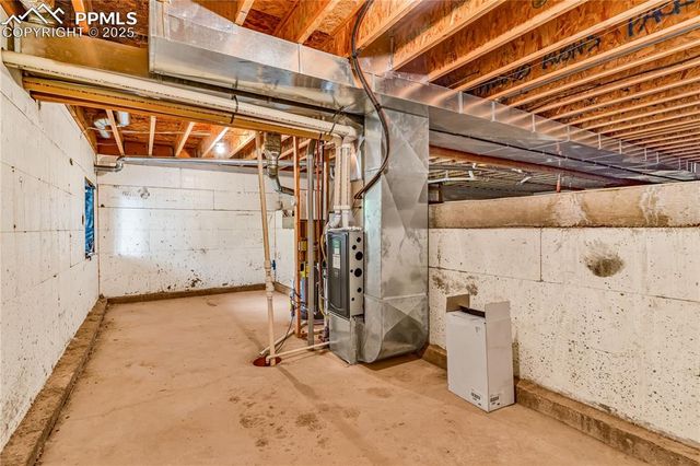 6 Aberdeen Bluff, Pueblo, CO 81004