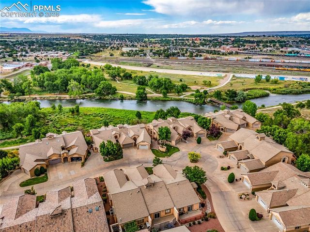 6 Aberdeen Bluff, Pueblo, CO 81004