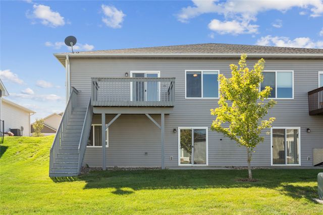 1477 Indigo Drive SE, Altoona, IA 50009