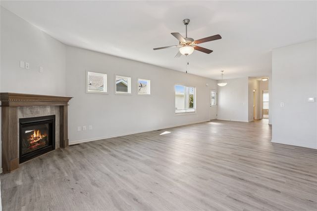 1477 Indigo Drive SE, Altoona, IA 50009