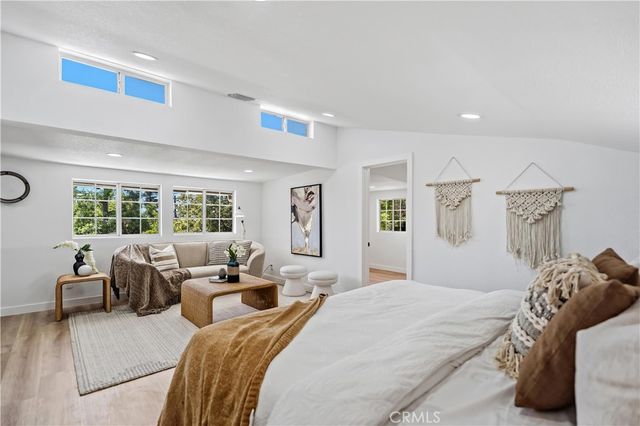 159 N Lincoln, Monrovia, CA 91016