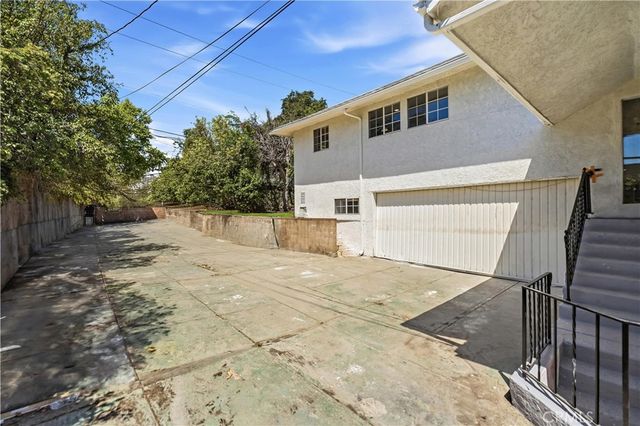 159 N Lincoln, Monrovia, CA 91016