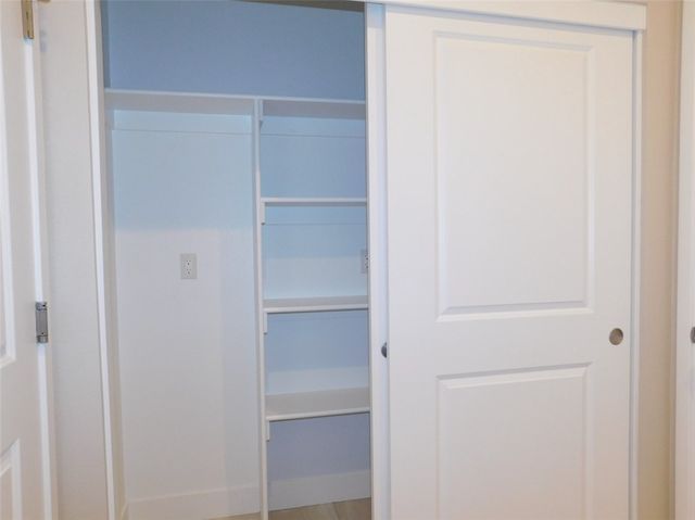 9855 S Kingman Drive, Mohave Valley, AZ 86440