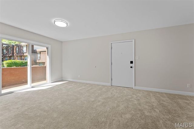 13485 Coliseum Drive H, Chesterfield, MO 63017