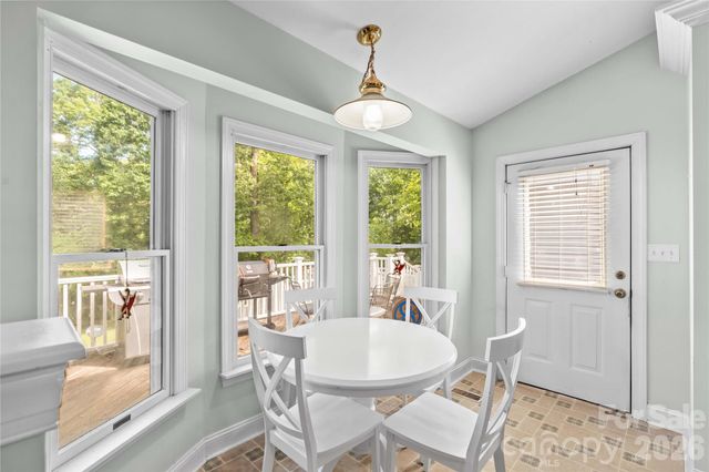 711 Spring Pointe Drive, Stony Point, NC 28678