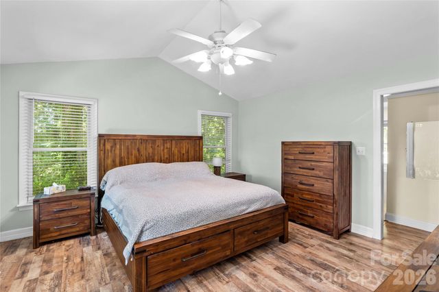 711 Spring Pointe Drive, Stony Point, NC 28678
