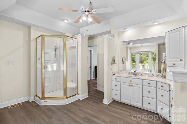 711 Spring Pointe Drive, Stony Point, NC 28678