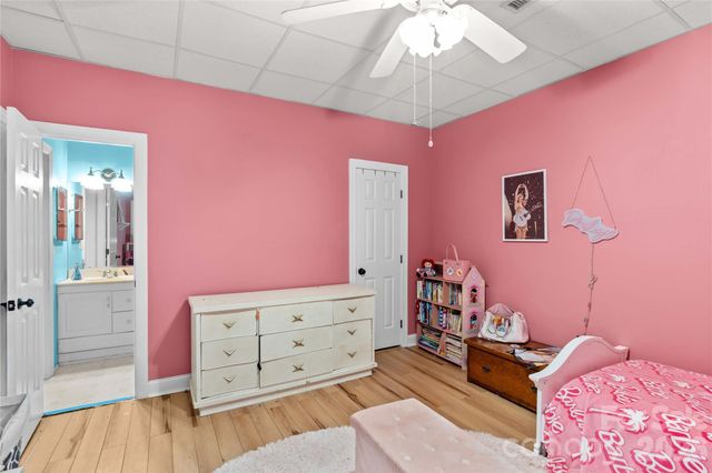 711 Spring Pointe Drive, Stony Point, NC 28678